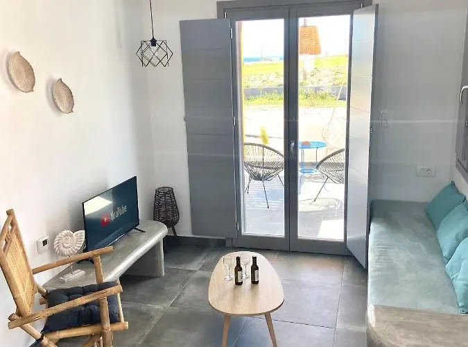 Aeron Willa Éxo Goniá