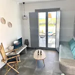 Aeron Villa Éxo Goniá