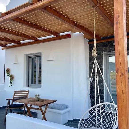 Aeron Villa *