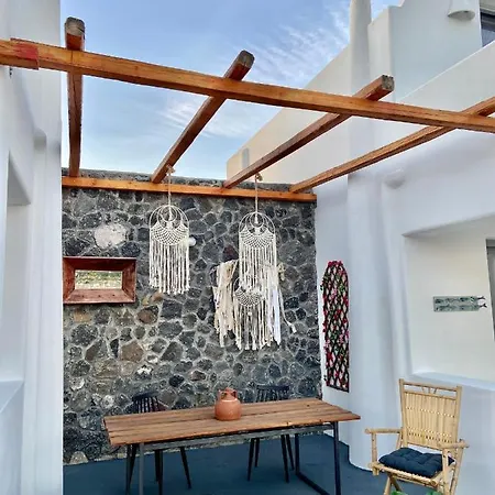 Aeron Villa