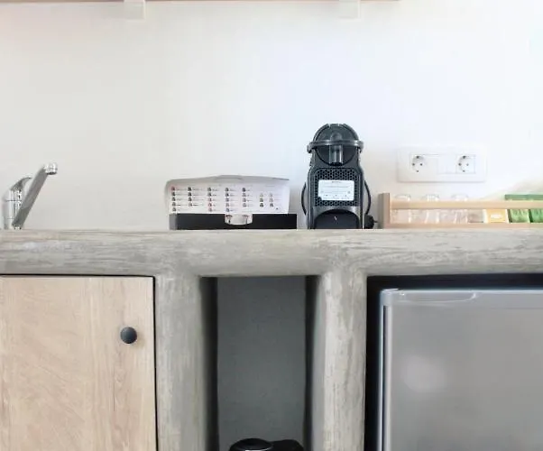 Aeron Vila Éxo Goniá